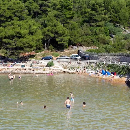 Apartamento With Parking Space Jelsa, Hvar - 5703