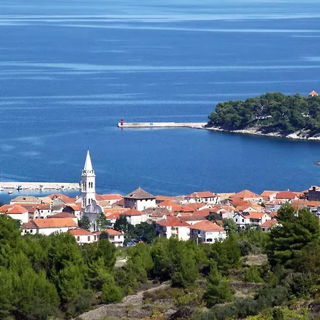 Apartment With A Parking Space Jelsa, Hvar - 5703