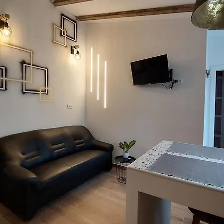 Appartamento With Parking Space - Hvar - 5703