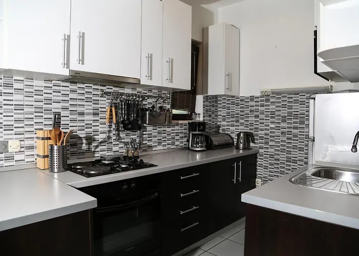 Apartamento With Parking Space Jelsa, Hvar - 5703