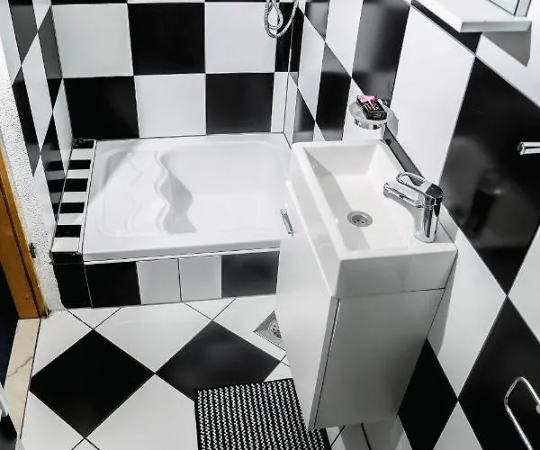 With Parking Space Jelsa, Hvar - 5703 Apartamento *