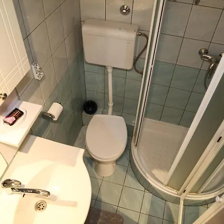 With Parking Space Jelsa, Hvar - 5703 * Jelsa (Hvar)