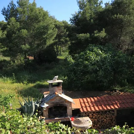 With Parking Space Jelsa, Hvar - 5703 * Jelsa (Hvar)